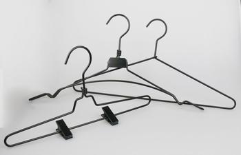 Fashion Black Wire metal Hanger For Closet Display